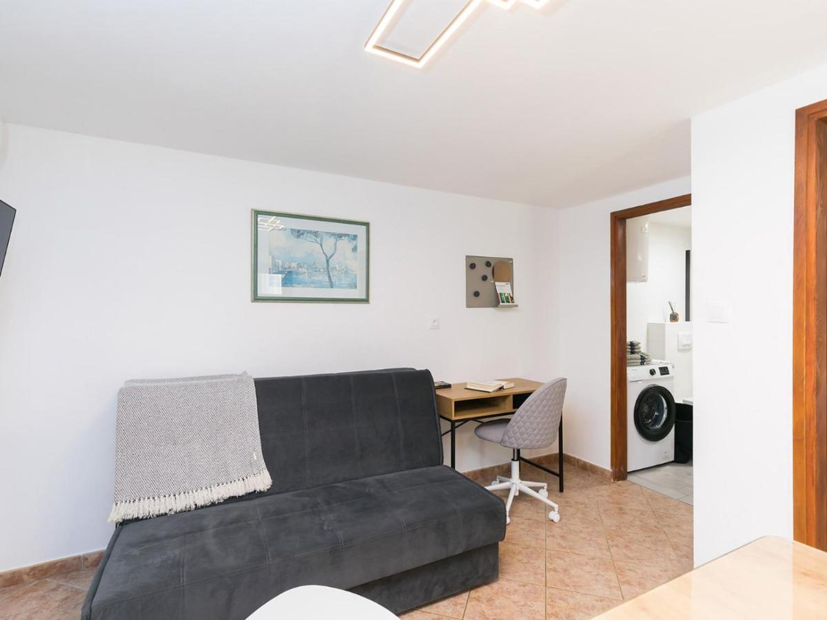 Apartman Lavanda New 2021 Poreč Exterior foto